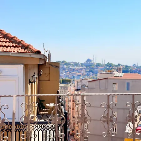 Essa Pera Galata * Istanbul